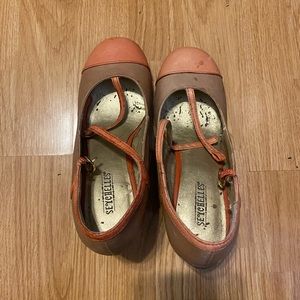 Orange and brown Seychelles wedges.